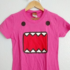 NWT pink DOMO tee